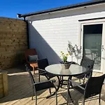 Roof House, Downtown In Apartment *