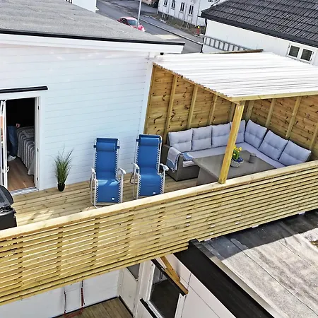Roof House, Downtown In Lejlighed Sandefjord