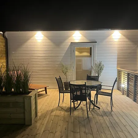 Roof House, Downtown In Lejlighed Sandefjord